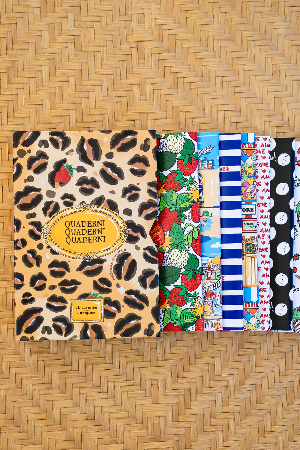 BOX SET — NOTEBOOKS WITH VARIED PRINTS - Image 4