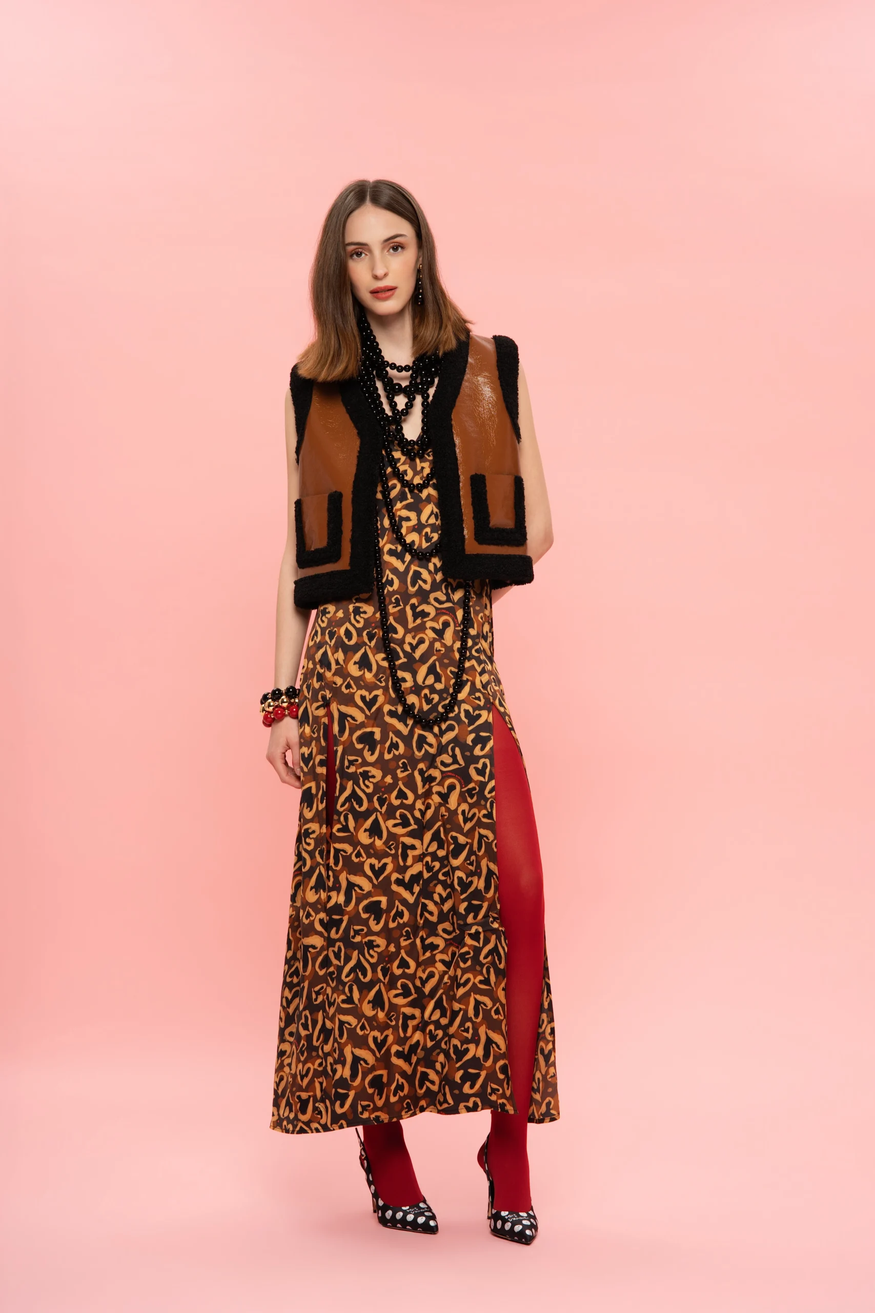 AE_FW_26-27_LOOKB_19